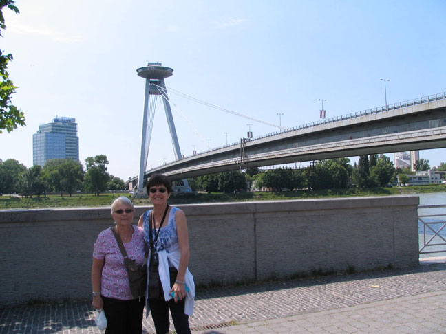 Bridge with revolving resturant